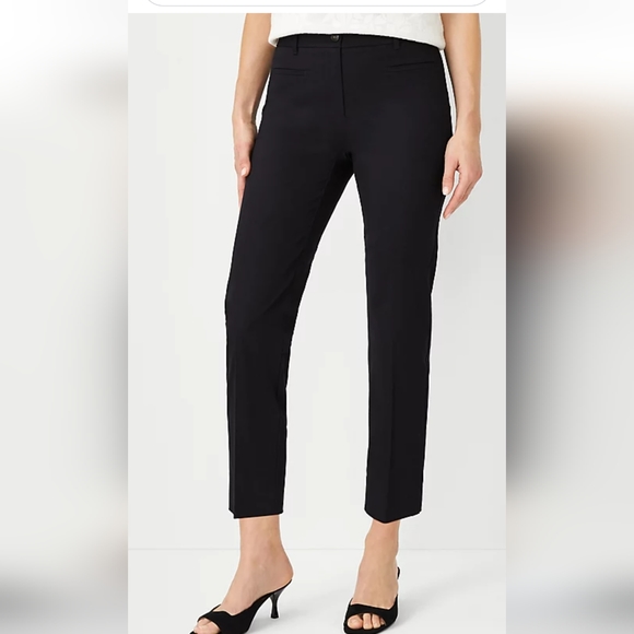 Ann Taylor Pants - 💜5/$25.00💜Ann Taylor Size 8P